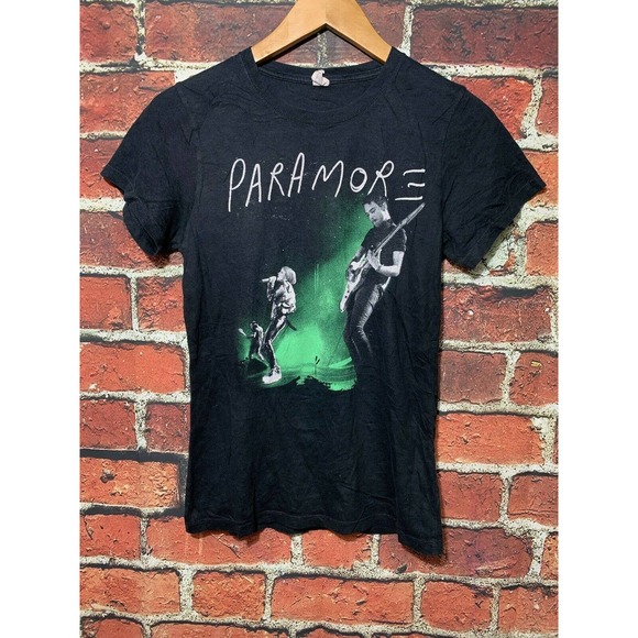 Tultex Other - Paramore Black RARE Tour t-shirt Size Medium T3